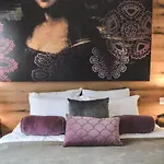 Mona Liza Zlatibor